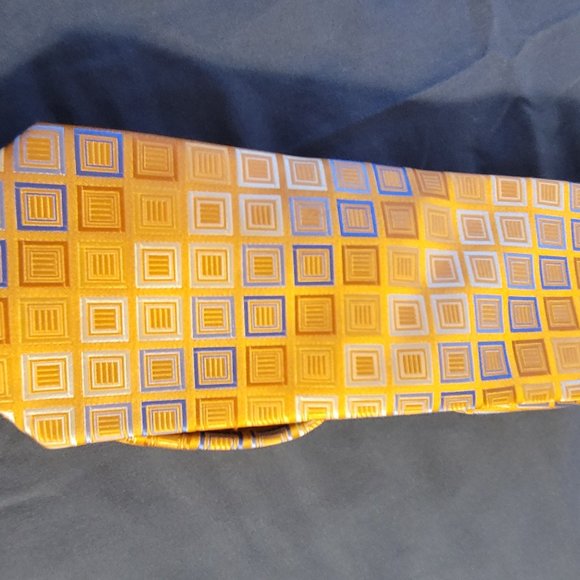 MICHAEL KORS MENS SILK ORANGE TIE - Picture 4 of 6